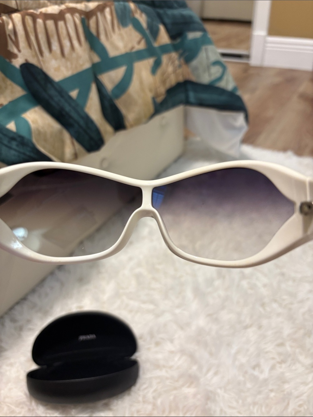 Prada White Rim Shield Sunglasses with Gradient Lenses - Picture 7 of 7
